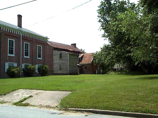 StewartDavid_HousePresentBack_Peg.JPG (36273 bytes)