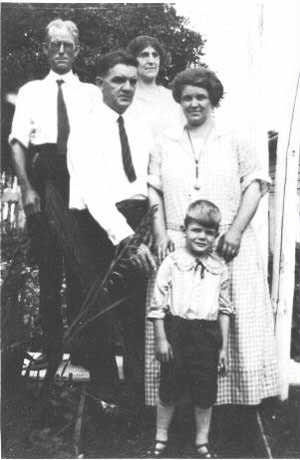 StonesiferOscarSR&Mary&Others_Peg.jpg (15580 bytes)