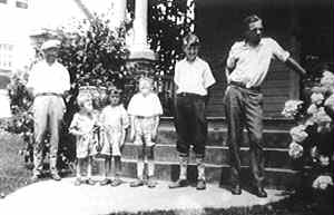 VoshellJohnWSr_Sons_Peg.jpg (9574 bytes)