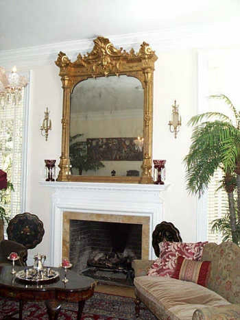 WilsonAlexander_ParlorFireplace_Peg.jpg (25318 bytes)