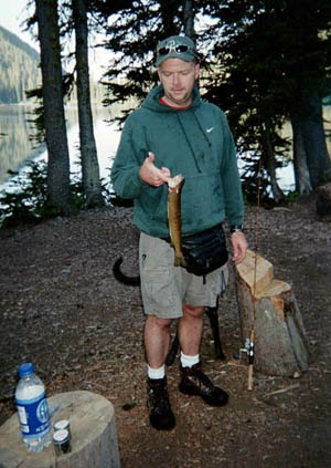UHL-RicWithFish.JPG (41970 bytes)